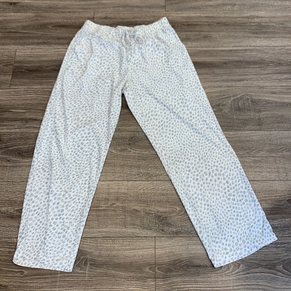 Sonoma Women’s Animal Print Lounge Pants Size Medium